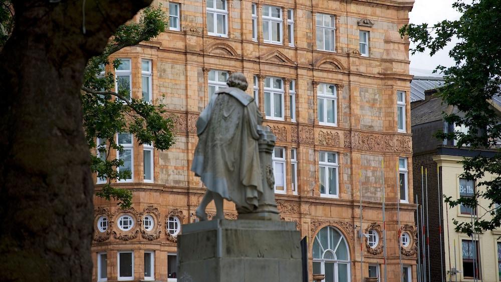 Victory House Leicester Square London Bagian luar foto