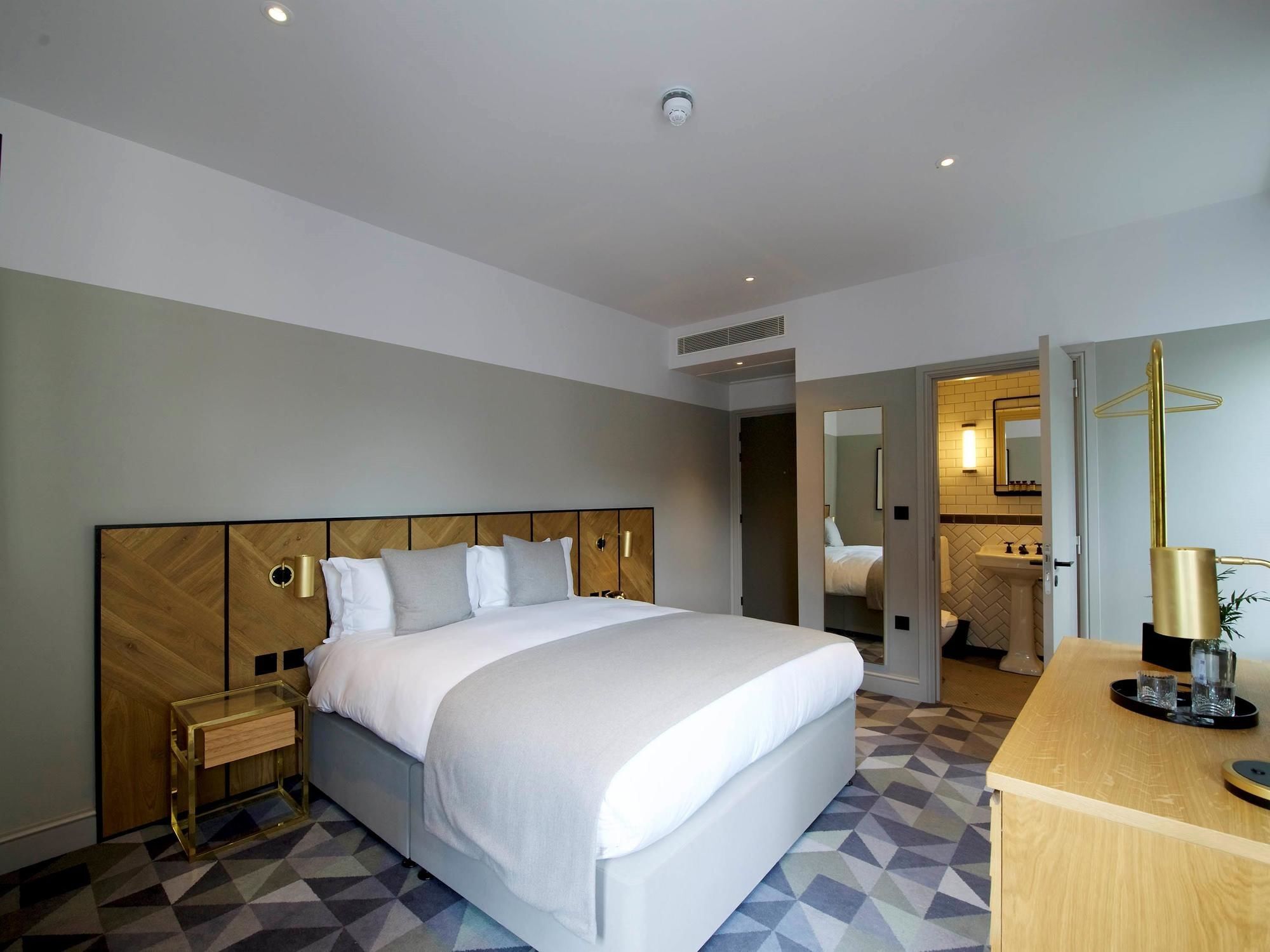 Victory House Leicester Square London Bagian luar foto